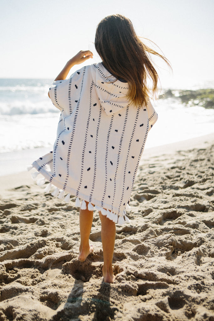 Kindhood Luxury Beach Poncho Aliso